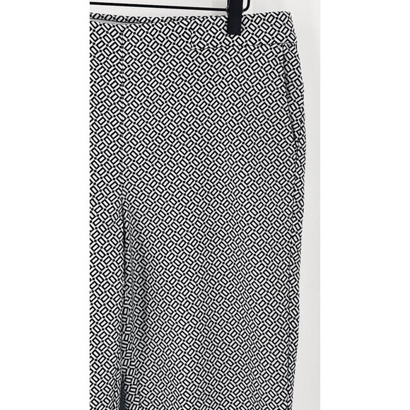 J Jill Essential Slim Ankle Pull On Pants Size 12T Black Geometric Pattern - Picture 3 of 10